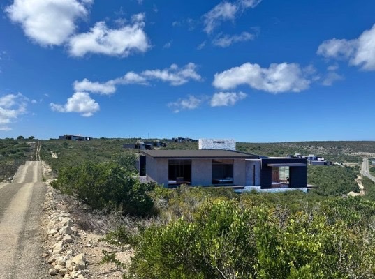 Commercial Property for Sale in Stilbaai Oos Western Cape